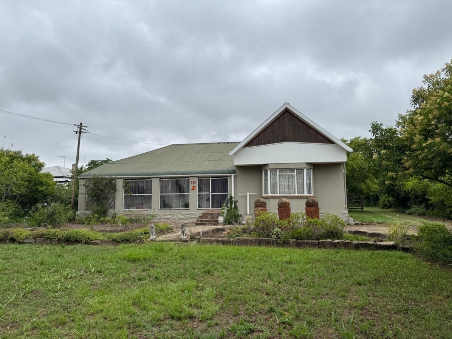 4 Bedroom Property for Sale in Bedford Eastern Cape